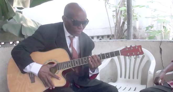 Où se trouve le guitariste kinois Dicky Baroza ? DICKY-BAROZA