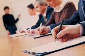 L’OIT et l’OMC appellent à renforcer les compétences des salariés