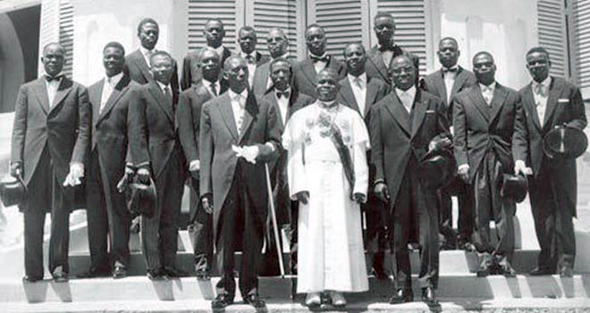 La caricature de procès politique des révolutionnaires congolais des 13, 14 et 15 août 1963 contre l’abbé Fulbert Youlou