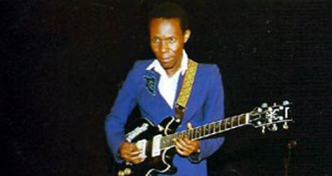 Quand le chanteur Sangana invoque le souvenir des 12 mois de l’année : « Sanza zomi na mibale »