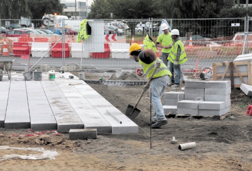 Les Marocains en tête des immigrés économiques en France