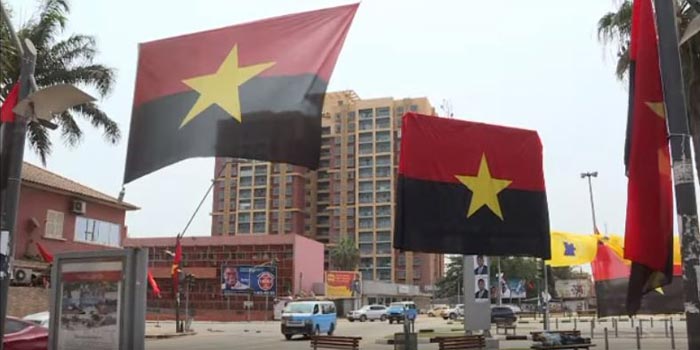 Angola : 180 000 immigrants dont plusieurs volontaires retournent en RDC