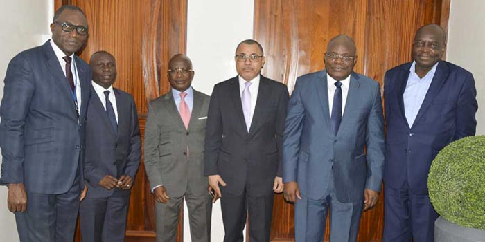 Brazzaville: Désiré Nguédon, Secrétaire général de la BEAC, visite des infrastructures techniques qui appartiennent à la banque