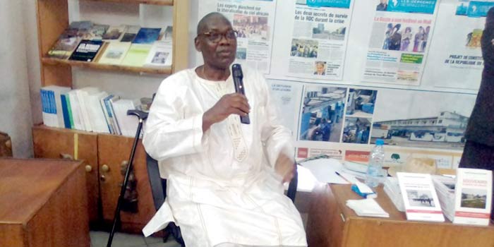 Littérature : Claude Emmanuel Eta-Onka : « Je n’ai jamais entendu la résonance de mes vers»