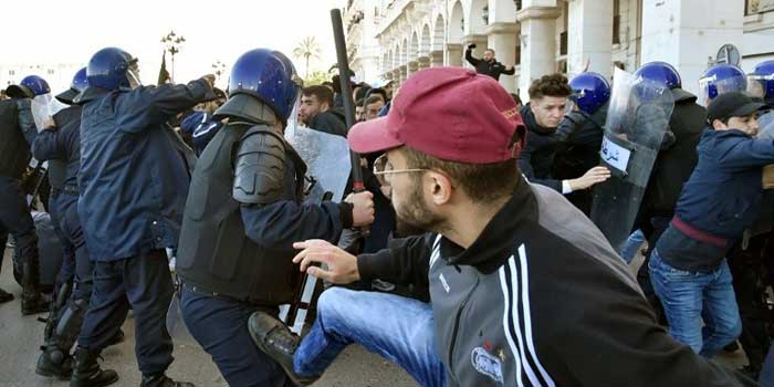 Le peuple algérien refuse ce régime datant de 1962