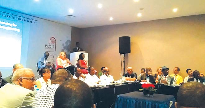 Ahmed Lahlimi Alami appelle à une coopération utile et concrète sur la statistique en Afrique les-directeurs-generaux-des-Instituts-nationaux-de-statistique
