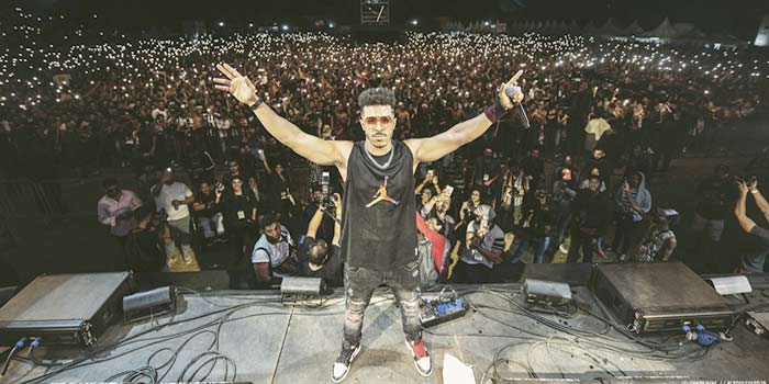 L’Boulevard: 20 000 personnes chantent en chœur avec Dada, Madd, Draganov, El Grande Toto et Dizzy Dros