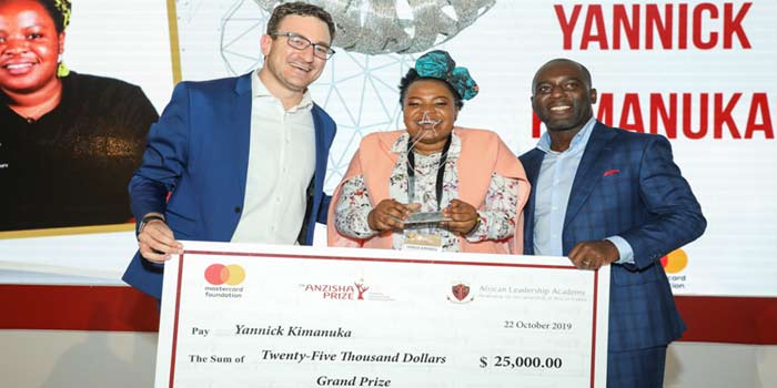Le Prix Anzisha et la Mastercard Foundation déclarent une jeune entrepreneure congolaise de 21 ans vainqueur de l’édition 2019