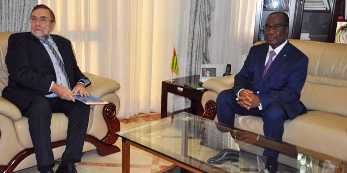 Lutte contre le VIH/Sida : l&rsquo;ONUSIDA salue les progrès remarquables du Togo