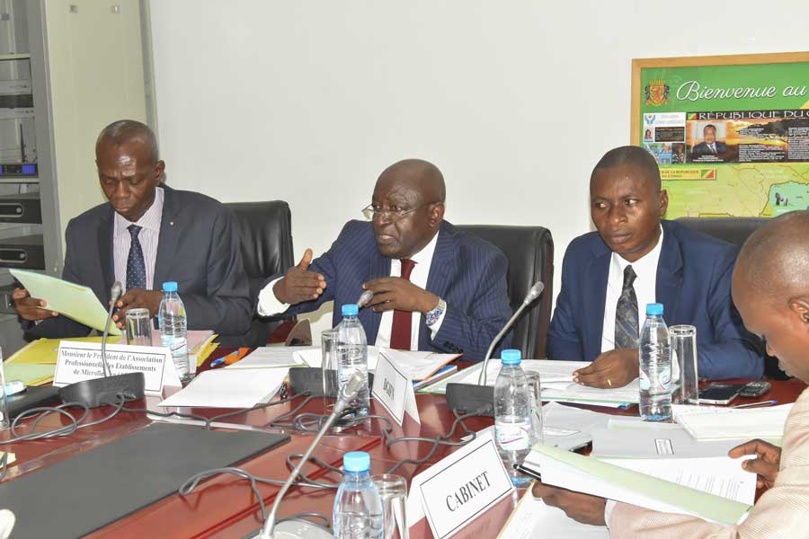 Congo: Réunion de concertation avec les dirigeants des établissements de microfinance