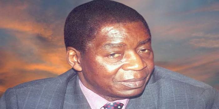 Hommage de BAYI SINIBAGUY-MOLLET à CALLAFARD monstre sacré de la danse et de la Sape