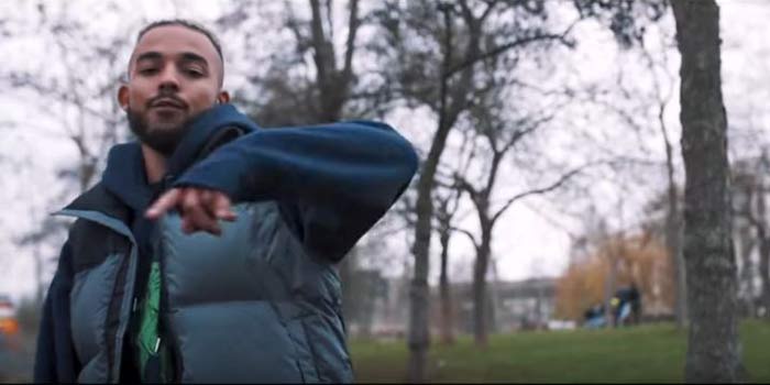 Détente: le jeune rappeur Soussa dans « J’Veux Pas Savoir »