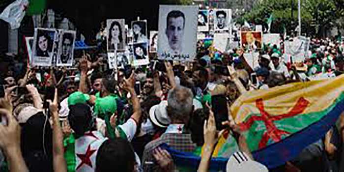 Le régime algérien, dans toute sa suffisance, en pleine déconfiture