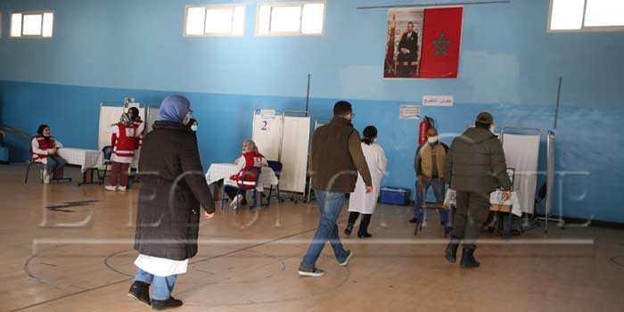 Le Maroc vaccine sa population, d'autres pays pataugent anticovide-16