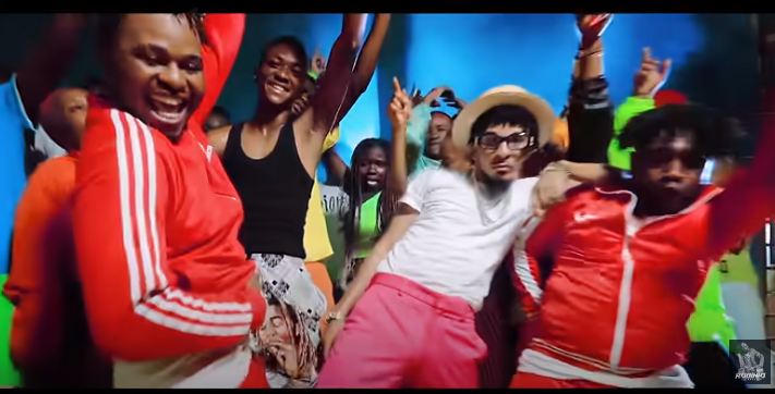 Robinio Mundibu dans Nzete