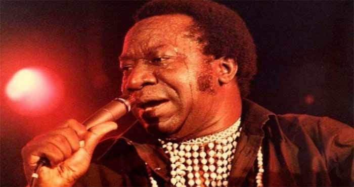 RD Congo. UNE VEDETTE ET UNE CHANSON : Tabu Ley Rochereau chante « MABUSELE « 