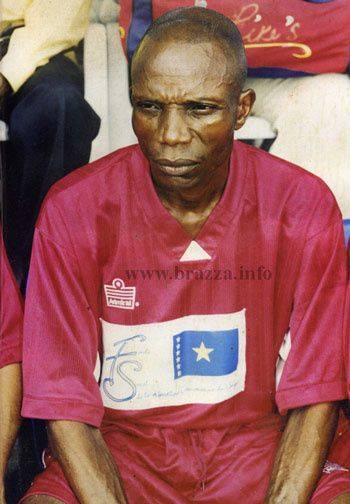 Congo Brazzaville, Terre des Légendes: Tostao, autre légende vivante du football Congo Brazzaville, Terre des Légendes: Tostao, autre légende vivante du football
