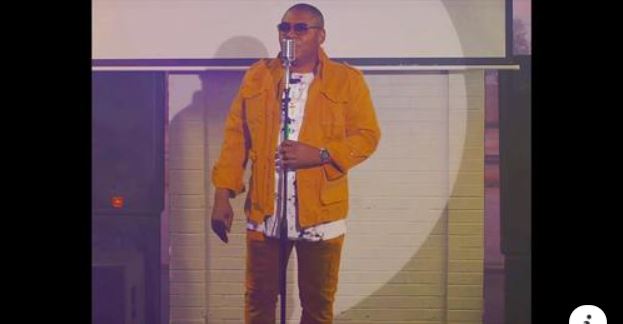 Congo: Instant détente avec Ladis-Arcade dans « Douche Froide » (Clip officiel)