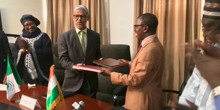 Niger : la Banque africaine de développement et le gouvernement signent deux accords de financement pour désenclaver des zones agricoles et créer des emplois décents pour les jeunes