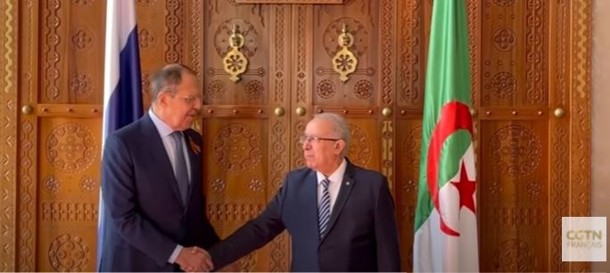 Alger : Visite de Sergueï Lavrov pour renforcer le partenariat entre la Russie et l&rsquo;Algérie