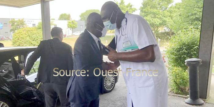 Congo: Anatole Collinet Makosso fait son bilan de santé à l’hôpital de Flers Retrouvailles-entre-le-docteur-Talence-Malonga,-medecina-l_hopital-de-Flers-et-Anatole-Collinet-Makosso