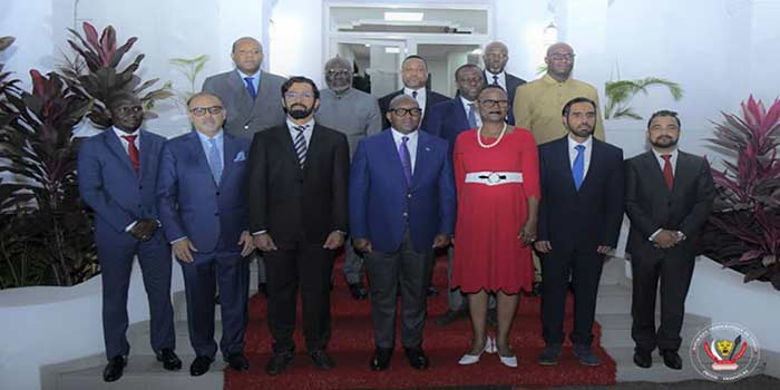 Le Premier Ministre Sama Lukonde a présidé la cérémonie de signature d’un protocole d’accord entre la RDC et les Emirats Arabes Unis pour un investissement d’1 milliard de dollars américains