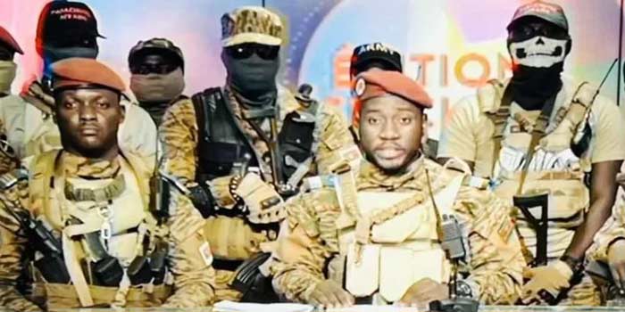 Coup d&rsquo;État au Burkina Faso : Damiba démis de ses fonctions
