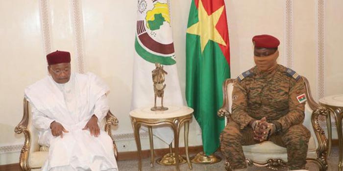 Transition au Burkina : les émissaires de la CEDEAO satisfaits des échanges avec le Capitaine Ibrahim TRAORÉ
