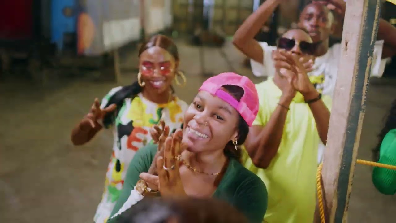 RDC. Instant détente avec Fabregas le Métis Noir dans « Gomme » (Clip Officiel)