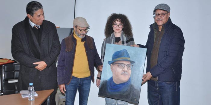 Maroc. Ibrahim El Haissen signe son nouvel ouvrage « L’art plastique contemporain, le choc de l’actuel» Ibrahim-El-Haissen-signe-son-nouvel-ouvrage,-l_art-plastique-contemporain,-le-choc-de-l_actuel