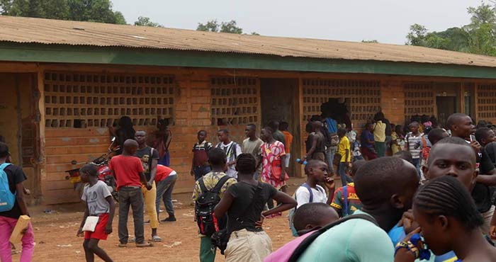 Centrafrique : une vidéo sextape, impliquant des jeunes en tenue scolaire, suscite l’indignation