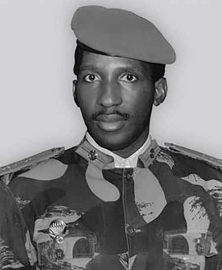 Burkina Faso/Conseil des ministres : le Capitaine Thomas SANKARA, désormais Héros de la Nation