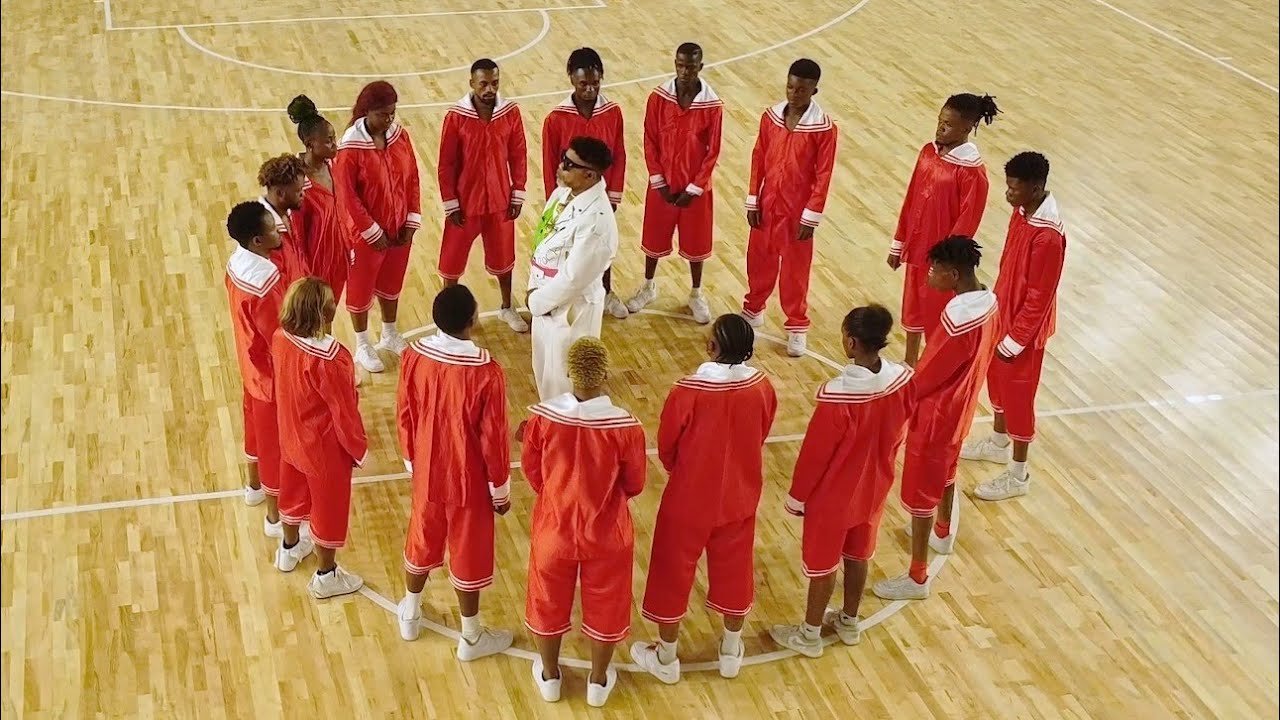 RD Congo. Instant détente avec Koffi Olomide dans « Mwinda » (Clip Officiel)