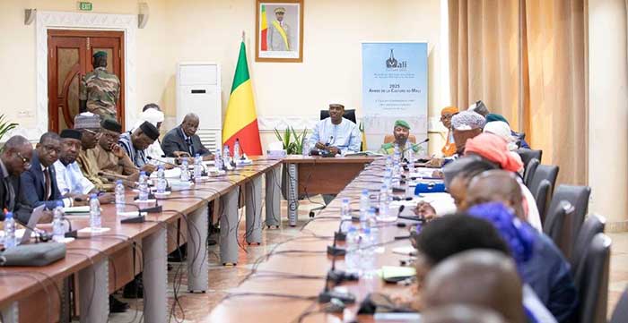 Mali. Digitalisation de l’Administration : SIX nouvelles solutions digitales présentées au Premier  Ministre Mali. Digitalisation de l’Administration : SIX nouvelles solutions digitales présentées au Premier  Ministre